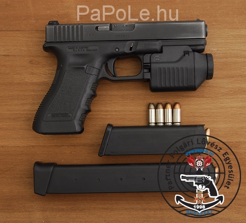 Gyártó: Glock, Kaliber: 9mm, Luger Fegyver típusa: 17 GEN III